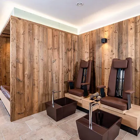 Beim Lois Dorfblick - 2 Floors & Sauna Access *