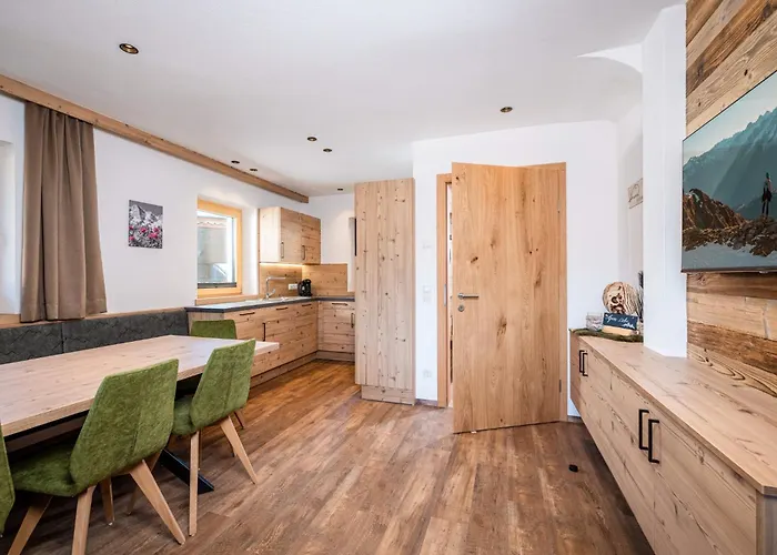 Beim Lois Dorfblick - Alpenluxus Collection アパート *